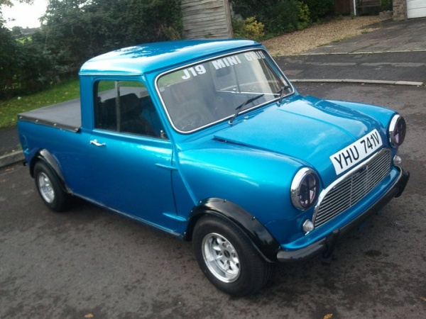 Mini Classic Pickup - Polycarbonate Rear Windscreen